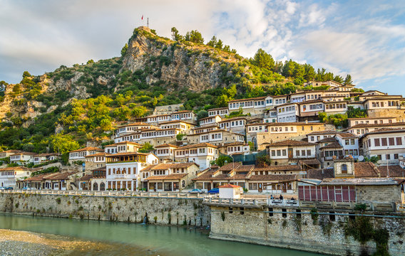 Berat Arnavutluk - UNESCO Mirası
